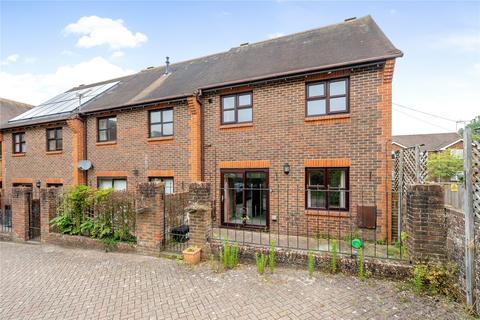 2 bedroom end of terrace house for sale, King George Mews, King George Avenue, Petersfield, Hampshire, GU32