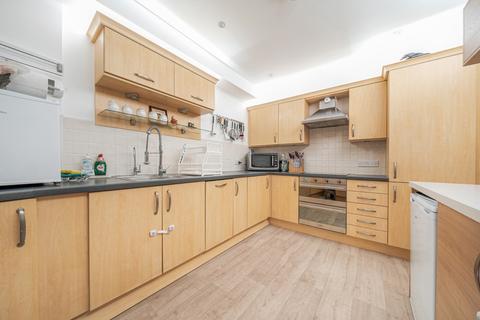 2 bedroom apartment for sale, Ickenham Road, Ruislip, Middlesex