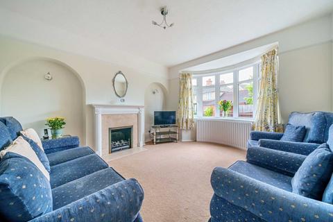 3 bedroom detached house for sale, Matlock Road, Reading RG4