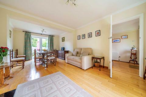 3 bedroom detached house for sale, Matlock Road, Reading RG4