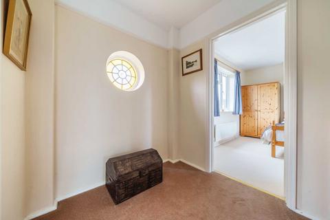 2a Matlock Road, Caversham, Reading, RG4 7BS