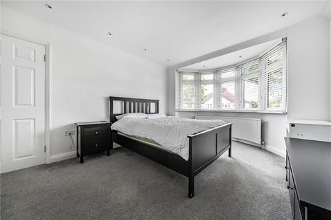 19 Gloucester Avenue, Sidcup, DA15 7LP