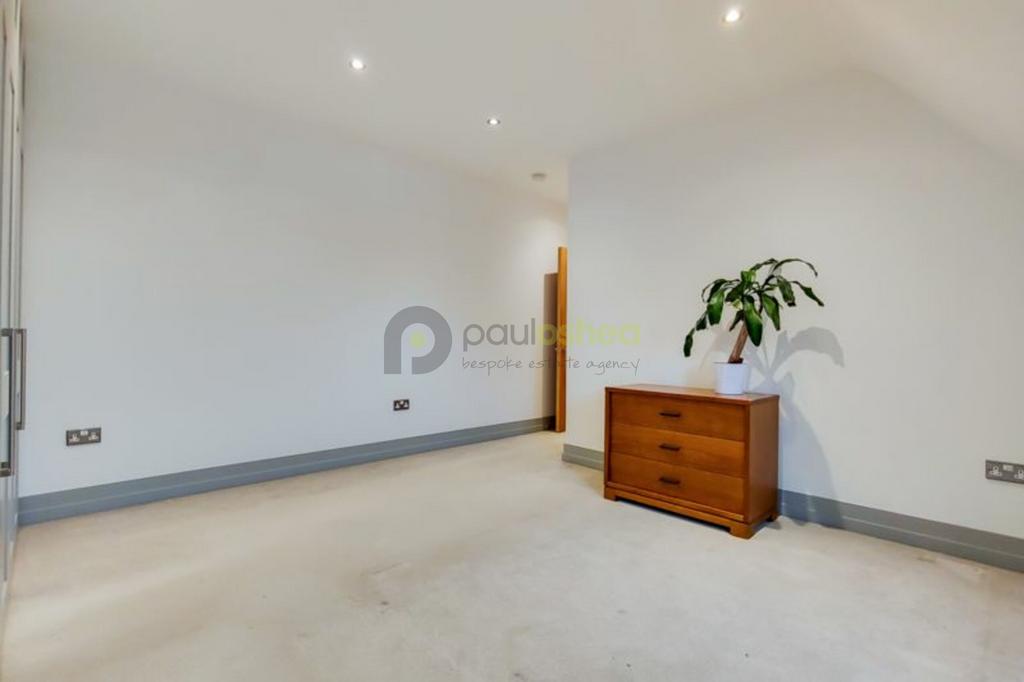 5 Master-Bedroom-1