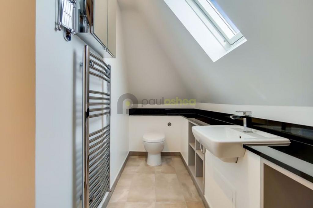 6 Master-Ensuite-0
