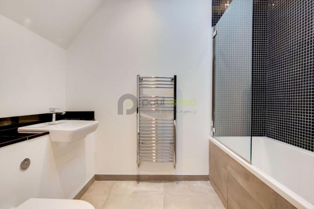 8 Ensuite-0
