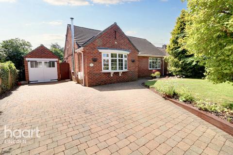 3 bedroom detached house for sale, Ryland Road, Welton