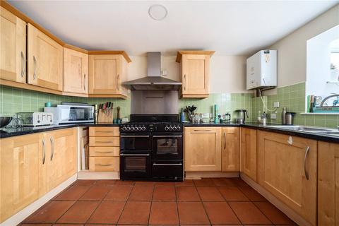 4 bedroom end of terrace house for sale, Fairholme Gardens, Farnham, Surrey, GU9