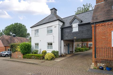 3 bedroom retirement property for sale, Cromwell Gardens, Steeple Drive, Alton, Hampshire, GU34