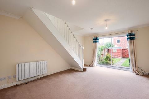 2 bedroom end of terrace house for sale, Barbican Mews, York, YO10