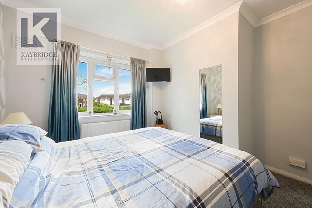 Collier Close, Epsom - KT19 9 JQ
