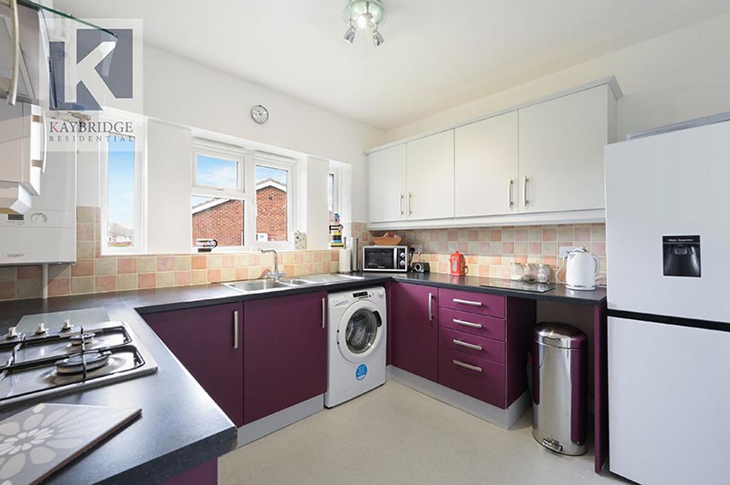 Collier Close, Epsom - KT19 9 JQ