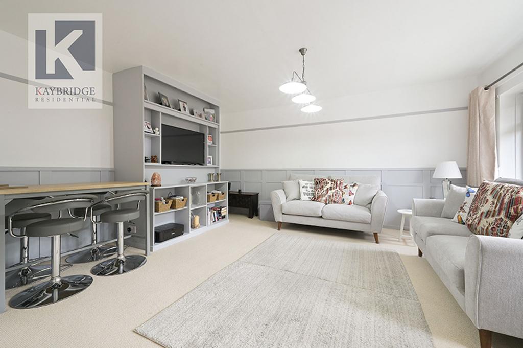 Collier Close, Epsom - KT19 9 JQ