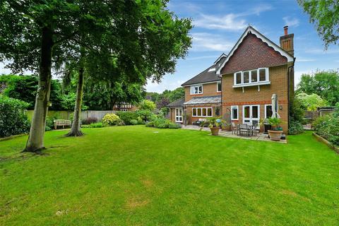 6 bedroom detached house for sale, Harvest Hill Road, Maidenhead, Berkshire, SL6