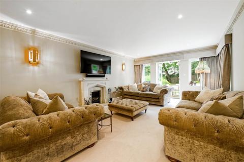 6 bedroom detached house for sale, Harvest Hill Road, Maidenhead, Berkshire, SL6