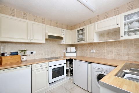 2 Barncroft, Norton, Runcorn, WA7 6RJ