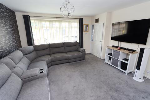 4 bedroom detached house for sale, Chipchase Court, New Hartley, Whitley Bay, NE25 0SR