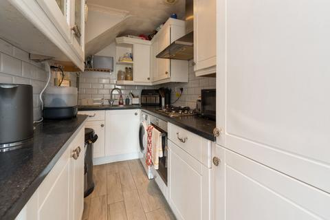 2 bedroom chalet for sale, Montefiore Cottages, Ramsgate, CT11