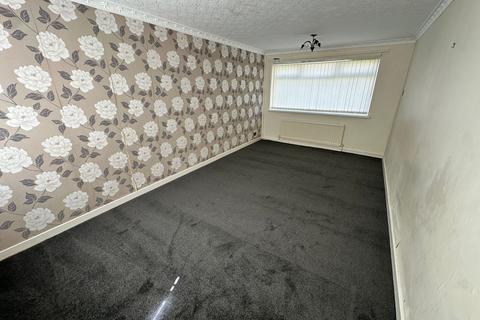 3 bedroom terraced house to rent, Heaton Gardens, South Shields, NE34