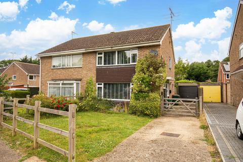 3 bedroom semi-detached house for sale, Anglesey Close, Crawley RH11