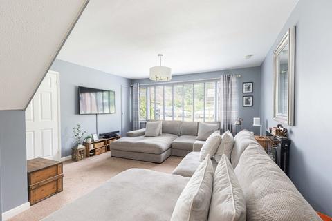 20 Anglesey Close, Crawley, RH11 9HG