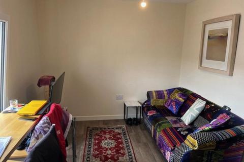 1 bedroom flat to rent, Flat 4, 1 Woodfield Street Morriston Swansea