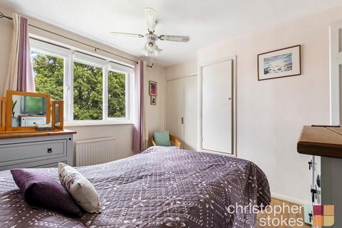 35 Bushbarns, Cheshunt, Waltham Cross, EN7 6EB