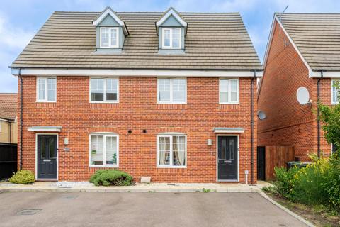 3 bedroom semi-detached house for sale, Achilles Drive, Norwich