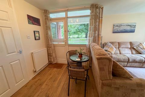 2 bedroom maisonette for sale, Raeburn Road, Herdings, S14 1DB