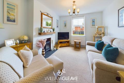 3 bedroom terraced house for sale, Village Road, Mold CH7