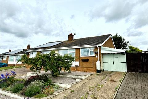 2 bedroom bungalow for sale, Dovedale, Felixstowe, Suffolk