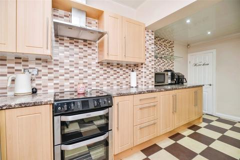 137 Crescent Road, Middlesbrough, TS1 4QT