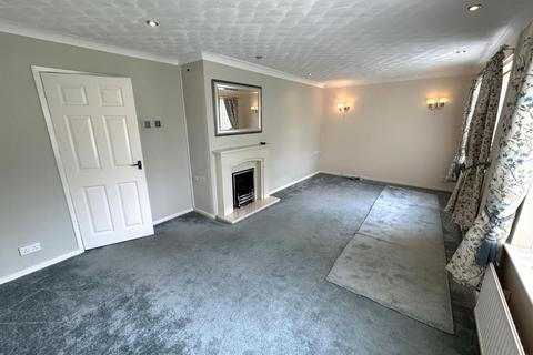 2 bedroom bungalow for sale, Woodlands Avenue, Hawarden, Deeside, CH5