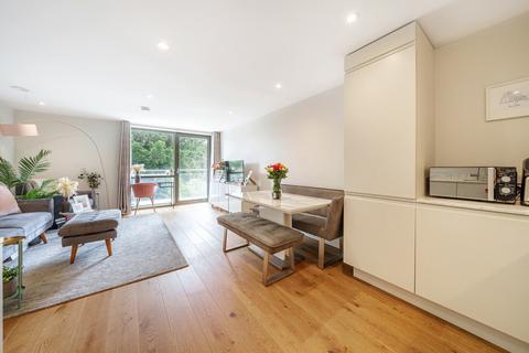 1 bedroom apartment for sale, Station Road, Gerrards Cross, Buckinghamshire