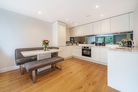 1 bedroom apartment for sale, Station Road, Gerrards Cross, Buckinghamshire