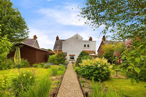 4 bedroom detached house for sale, Rowhead Terrace, Biggar, ML12