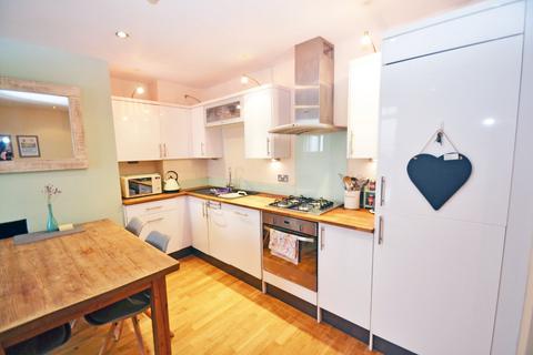 2 bedroom flat to rent, Bedford Place, Brighton, East Sussex, BN1