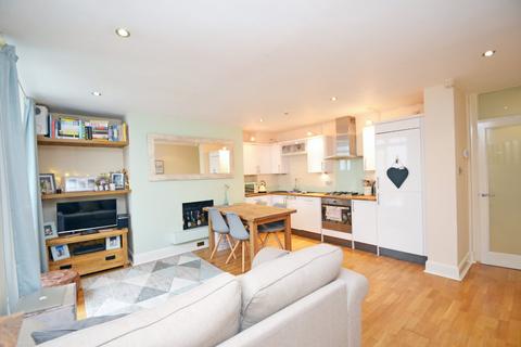 2 bedroom flat to rent, Bedford Place, Brighton, East Sussex, BN1