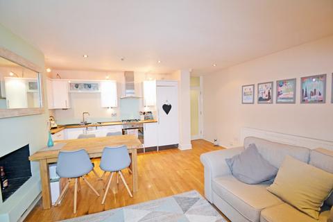 2 bedroom flat to rent, Bedford Place, Brighton, East Sussex, BN1