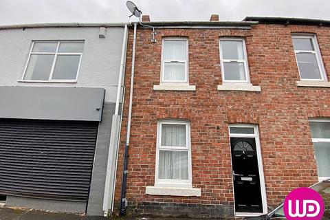 3 bedroom terraced house to rent, Lemington , Newcastle upon Tyne  NE15