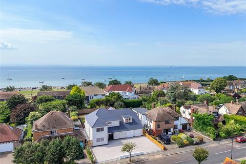 112 Burges Road, Thorpe Bay, Southend-on-sea, SS1 3JL