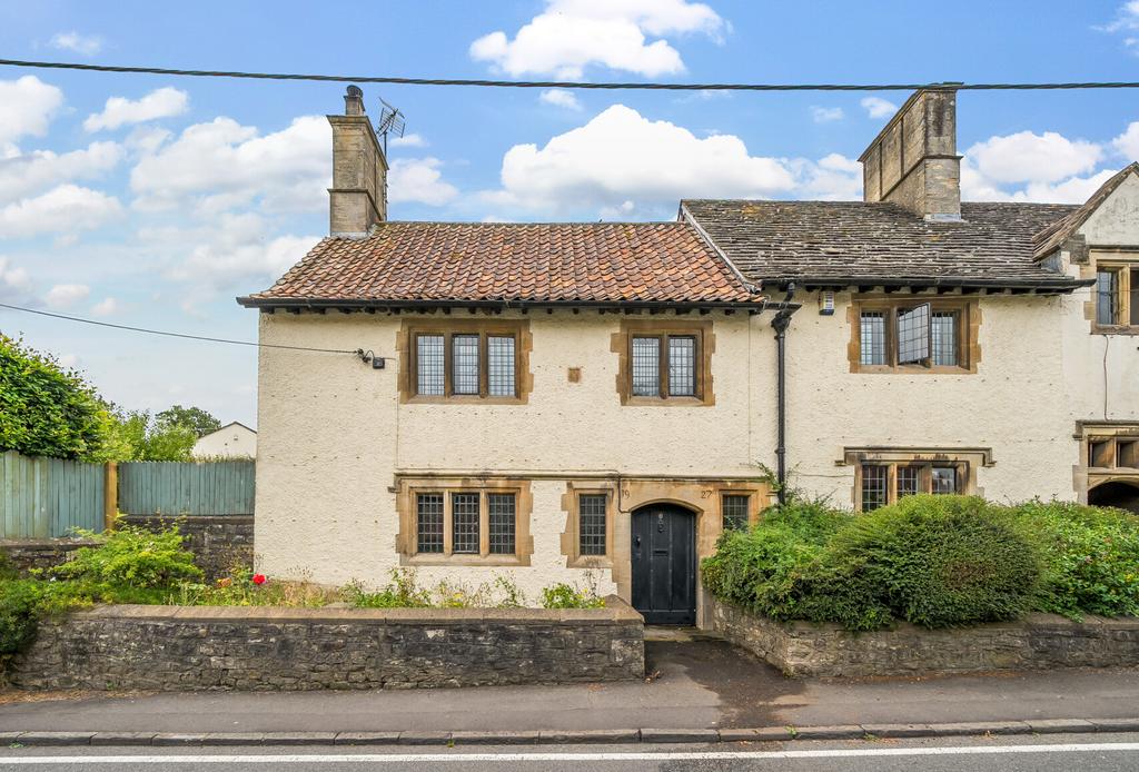 6 Compton Mead