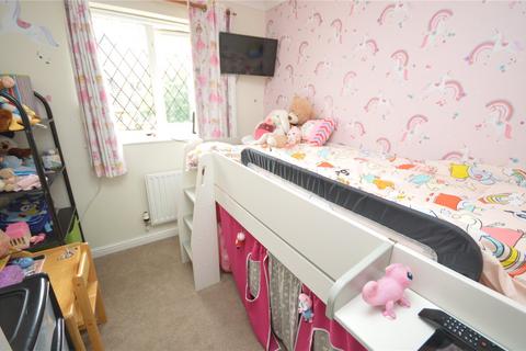 21 Linacres, Luton, LU4 9XP