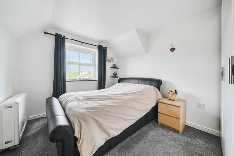 40 Broadmere Road, Beggarwood, Basingstoke, RG22 4FP