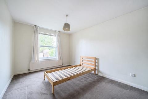 Flat 6, Chilterns, 11 Chislehurst Road, Sidcup, DA14 6TS