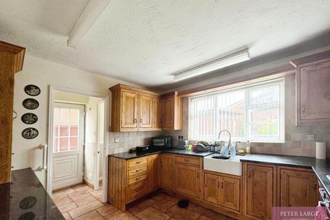 21 Owain Glyndwr, Kinmel Bay, Rhyl, LL18 5FE