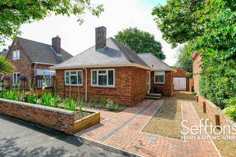 2 bedroom detached bungalow for sale, Broadhurst Road, Norwich, NR4