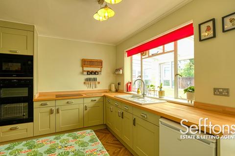 37 Broadhurst Road, Norwich, NR4 6RD