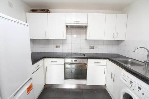 1 bedroom flat for sale, Brambling Court, Selhurst Road, London, SE25