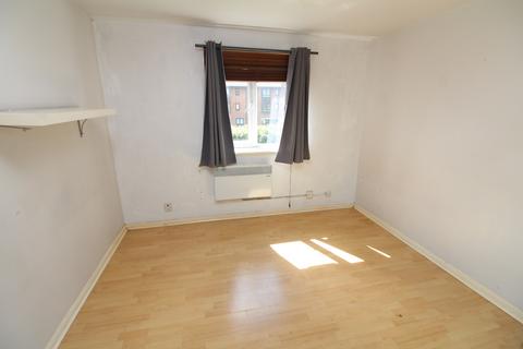 1 bedroom flat for sale, Brambling Court, Selhurst Road, London, SE25