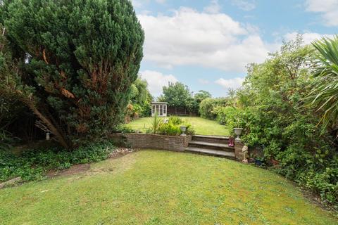 24 Conrad Road, Lowestoft, NR33 8QB